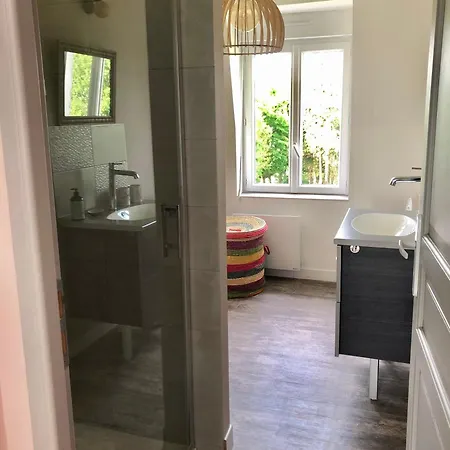 Couette-café Maison Du Hommeel 3*